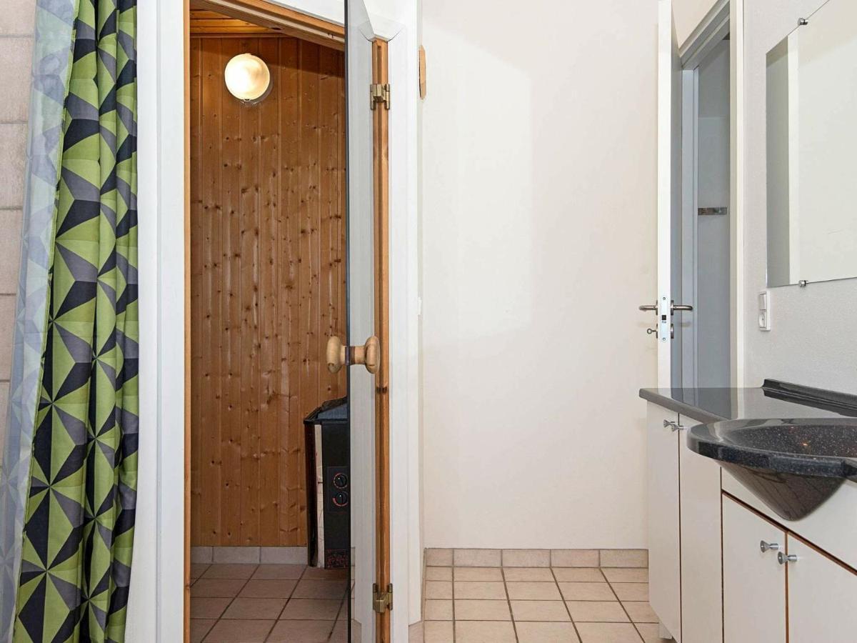 8 Person Holiday Home In Ulfborg Thorsminde Exterior photo